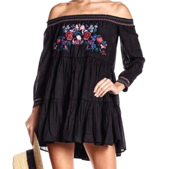 Free People Dresses & Skirts - NWT Free People Sunbeams Off the Shoulder Embroidered Mini Dress